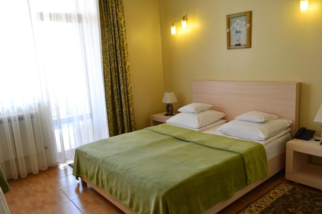 Hotel Aquarius Csornomorszk Kültér fotó