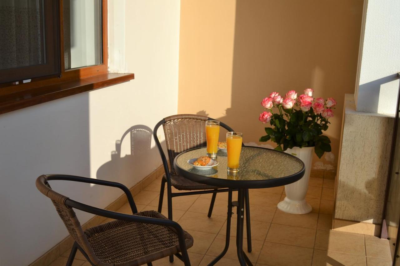 Hotel Aquarius Csornomorszk Kültér fotó
